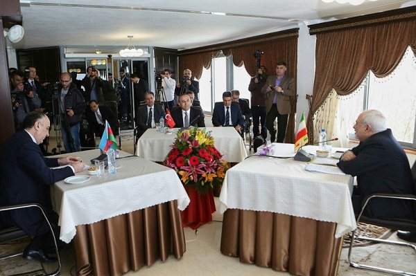 ایران، ترکی اور آذربائیجان کا سہ فریقی اجلاس 