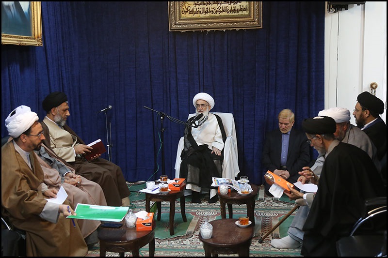 Ayatollah Nouri: US, UK using missile issue as an excuse 