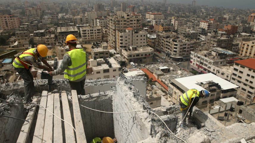 Hamas warns Israel with ‘social explosion’ over cement Ban