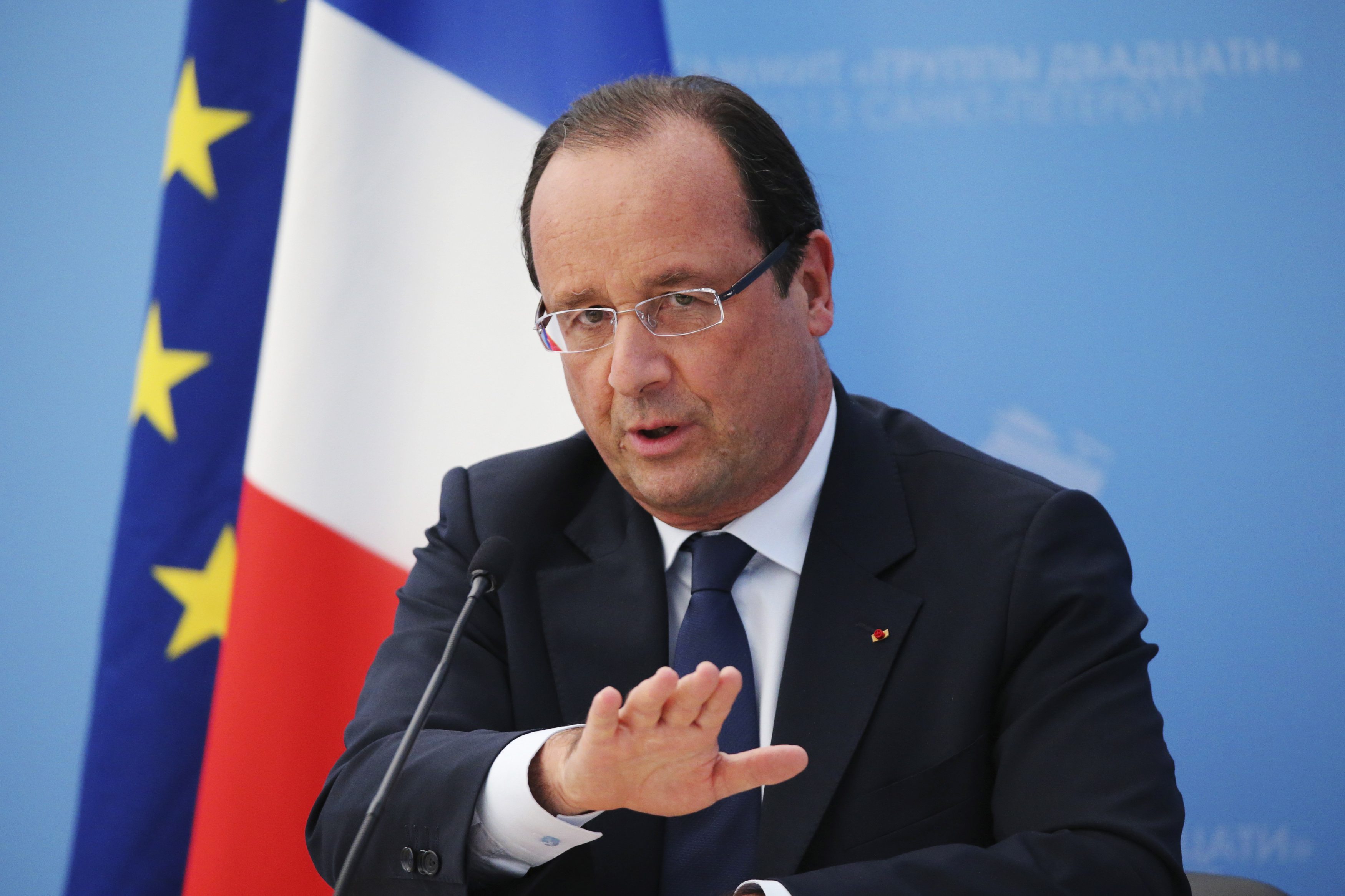 Paris, Berlin Must Take Fight to Terrorists 'Outside Europe': Hollande