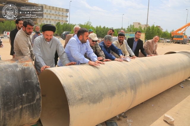 Imam Ali Holy Shrine starts a project to extend lay down a water pipe to old city of Najaf