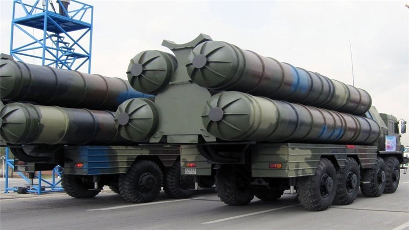 İran Ordu Gününde S-300’leri sergiledi / Foto