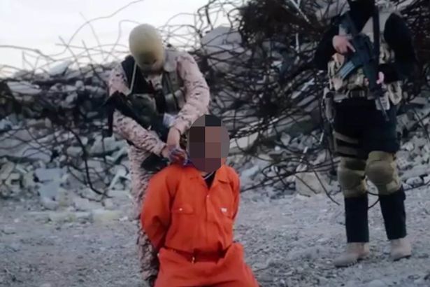 ISIS uses exploding necklace to blows man's head off in barbaric execution / Graphics