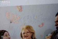 Islamfeindliche Graffitis in einer Buchmesse in Kanada + Fotos