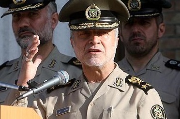 Top Commander: Iranian Army Forces in Syria on Voluntary Basis