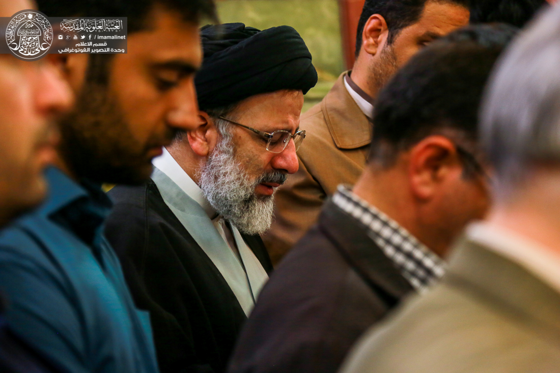 Custodian of Astan Qudds Razavi visits Imam Ali shrine in Najaf