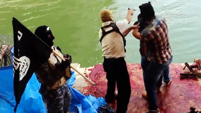 ISIS schockt mit Massenexekution von 300 Arbeitern 