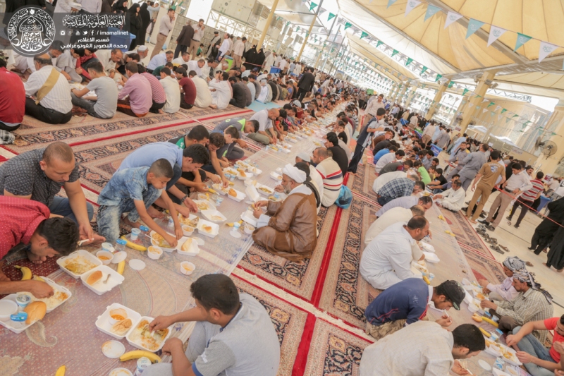 Imam Ali Holy Shrine distributed more than 10 thousand meal for noble visitors
