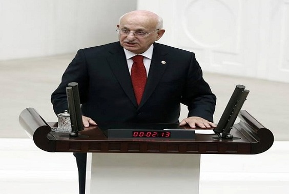رئيس البرلمان : تركيا تحتاج دستورا دينيا وينبغي إسقاط العلمانية