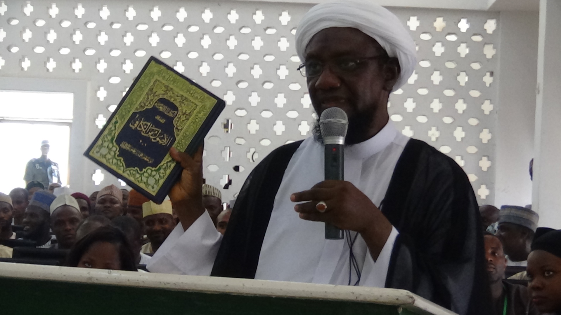 CIKAKKIYAR HIRAN JARIDAR RARIYA DA  SHAIKH HAMZAH MUHAMMAD LAWAL DANGANE DA ZUWAN SHI JUDICIAL COMMISSION OF INQUIRY  Daga Yusuf