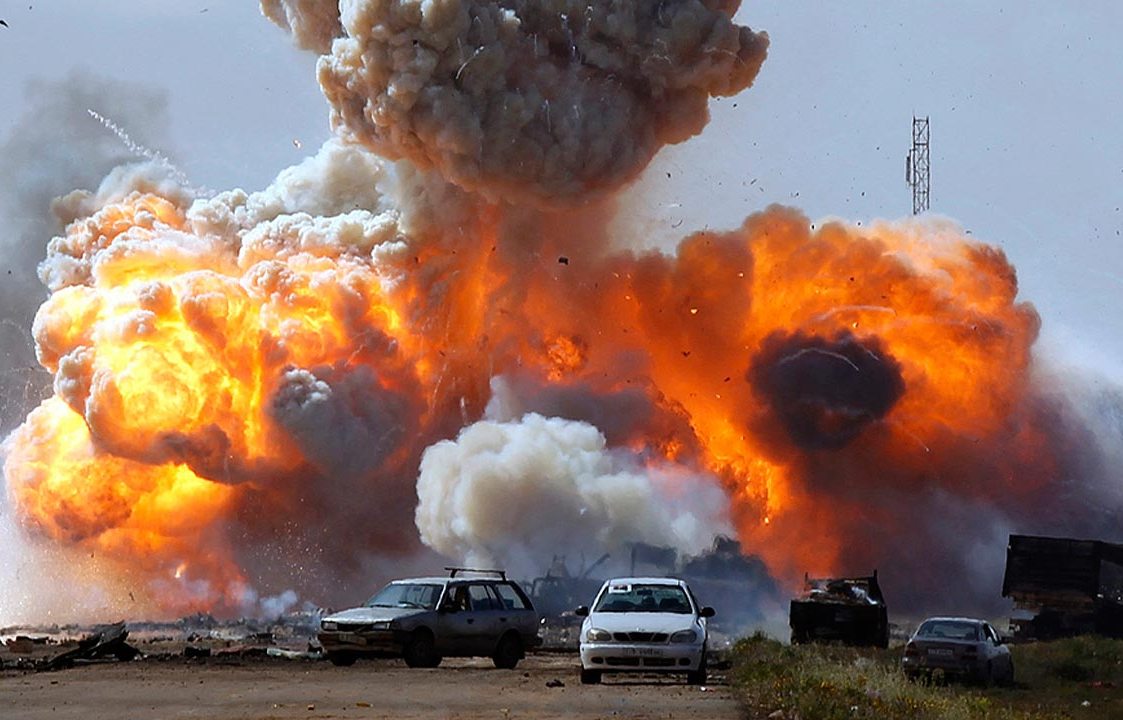 مصر: مقتل 17 إرهابيا وتفجير مدرعة عسكرية في سيناء