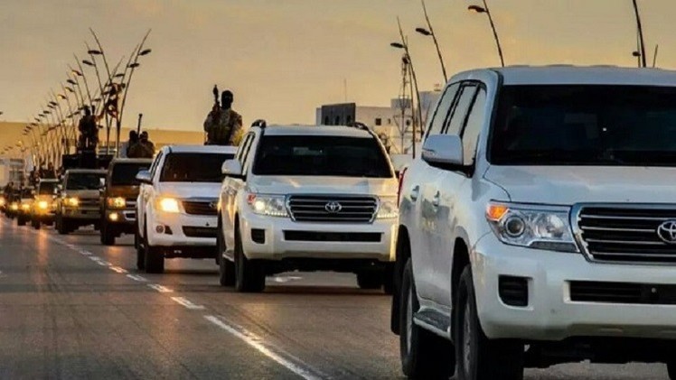 "داعش" تعوّض خسائر النفط ببيع الأسماك والسيارات!