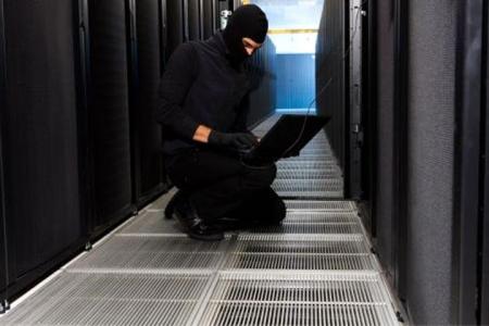 Dozens of IT experts, media workers desert ISIS in Mosul
