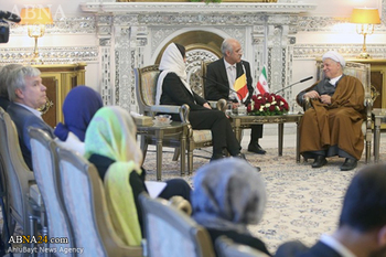 Belajarlah dari Keberhasilan Iran Menangani Terorisme