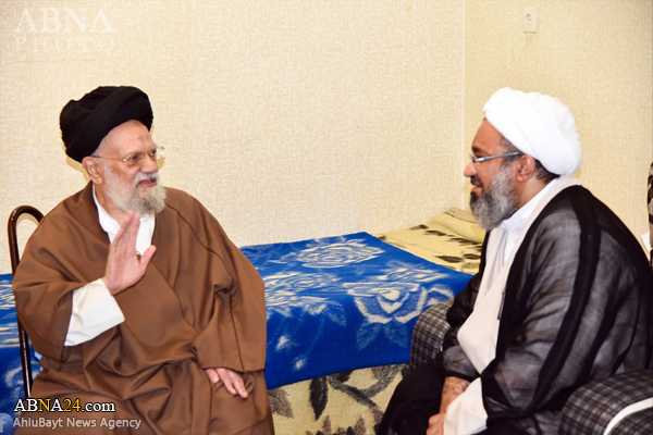 تقرير مصور/ العضو الكويتي في الجمعية العامة للمجمع العالمي لاهل البيت (ع) يزور آية الله الحائري في قم المقدسة