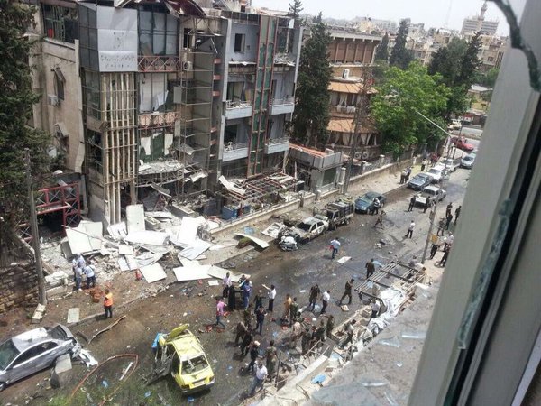 Syrian Al-Qaeda-offshoot 'Nusra' attack Aleppo hospital,  two dozen civilians killed / Photos