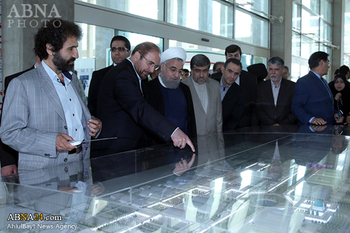 صدر روحانی کی موجودگی میں تہران میں ۲۹ویں بین الاقوامی کتاب نمائش کا افتتاح