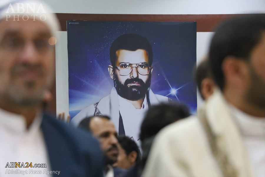 تقرير مصور/ مراسم تأبين للشهيد "حسين الحوثي" في العاصمة اليمنية