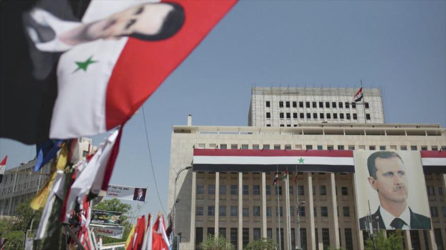 "La Russie soutient Bachar al-Assad comme le président légitime de la Syrie"