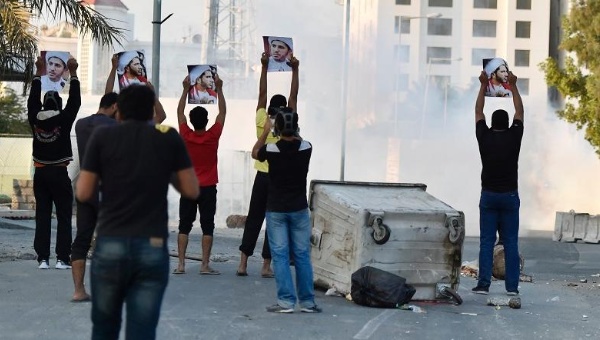 Three anti-regime protesters get life term in Bahrain