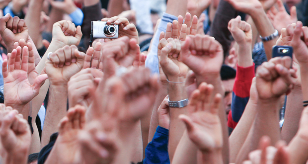 Report Finds Patterns of Discrimination Against Shi’a Muslims in Bahrain Persisted in 2015
