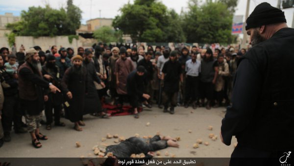 "داعش" تعدم رجلا "مرتين" في حلب! + (صور)
