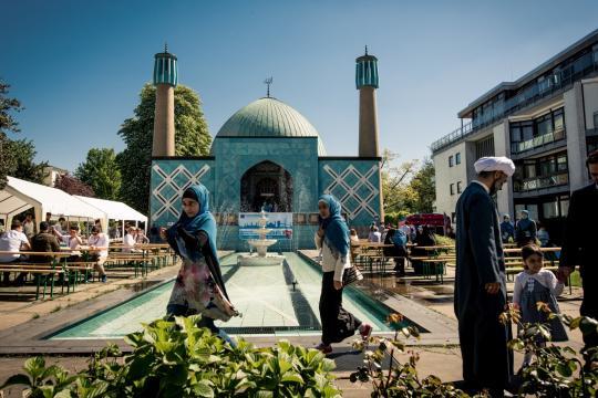  Die "Welt" im Interview mit der blauen Moschee