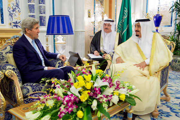 John Kerry Meets Saudi Arabia's King Salman to Discuss Syria Before Vienna Talks