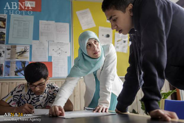 Muslimah Denmark Raih Gelar Guru SD Terbaik se-Eropa