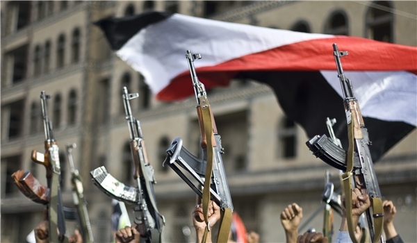 Analyst Discloses Saudi Arabia's Dangerous Proposal for Dissolving Yemeni Army