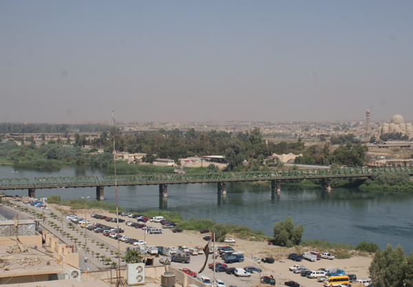 داعش يعذب ويقتل الاهالي بـ "حامض النتريك" في الموصل 