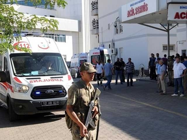 ترکی میں بم دھماکے میں 4 فوجی اہلکار ہلاک