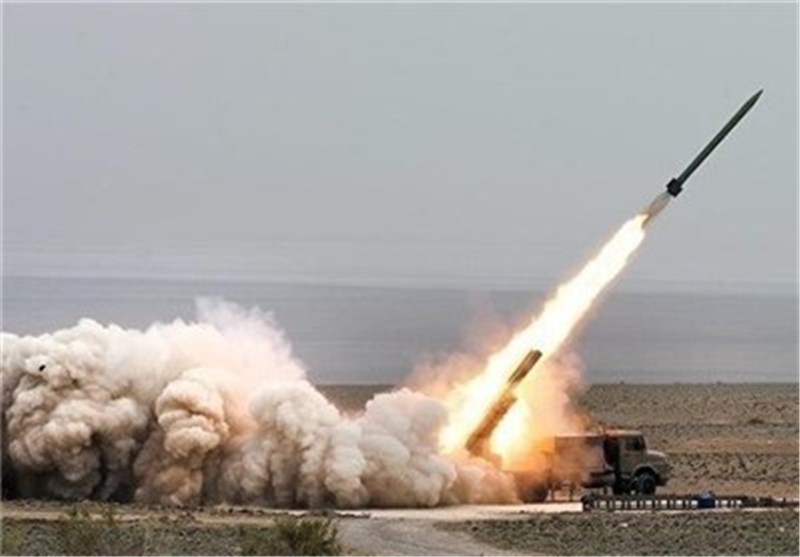 Iran’s Army Test-Fires Neze’at-10 Missiles in War Game