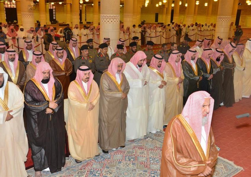 السلطات السعودية توزع خطبة جمعة موحدة على إئمة الجوامع
