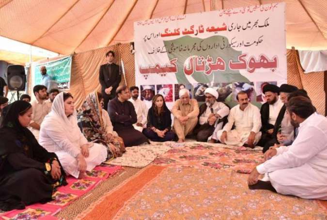 بھوک ہڑتالی کیمپ تیزی کے ساتھ عوامی تحریک کی جانب گامزن