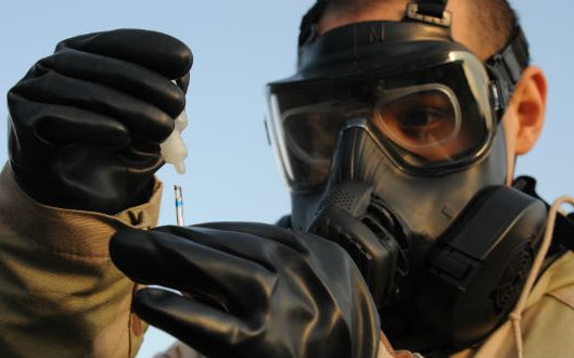  ISIS Tests Chemical Weapons on Prisoners