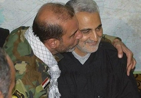 قاسم سليماني في غرفة عمليات تحرير الفلوجة من داعش + (صور)