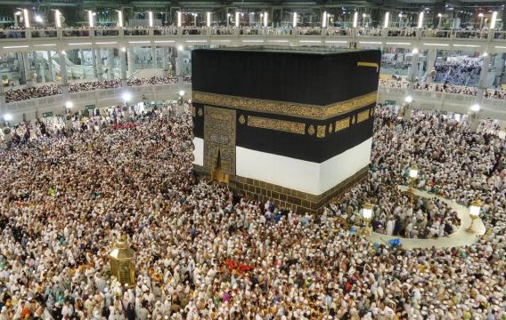 Saudi says talks with Iran on hajj 'positive'