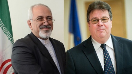 Treffen der Außenminister Irans und Litauens in Teheran