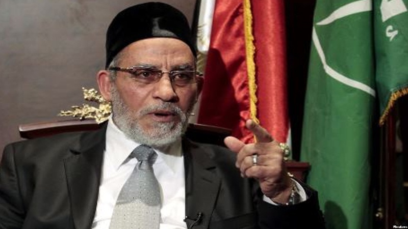 مصر؛ اخوان المسلمین کے سربراہ سمیت تیس افراد کو دی گئی عمر قید کی سزا