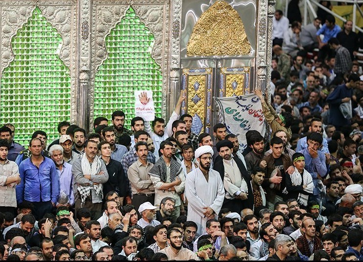 ايران تحيي الذكرى السنوية لرحيل الامام الخميني (رض)