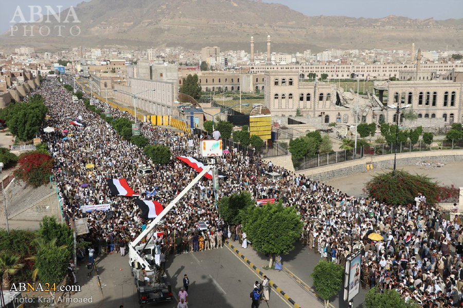  Yemenis rally in Sana'a to condemn Saudi aggression / Pics
