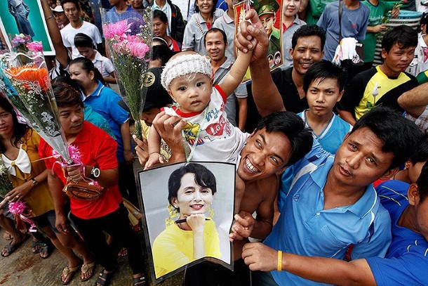 အလုပ္သမားႏွင့္ ဒုကၡသည္မ်ားကို ထိုင္းတြင္ ေဒၚေအာင္ဆန္းစုၾကည္ ေတြ႕မည္