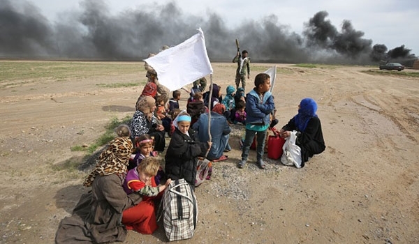 ISIS terrorists executing people trying to flee Fallujah; Without Human Shields, ISIS are Paper Tigers