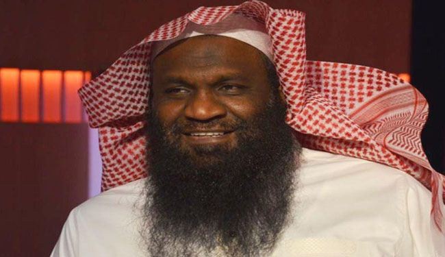 طلبت من بناتي تعلم قيادة السيارة بالامارات..لهذا السبب! + (فيديو)