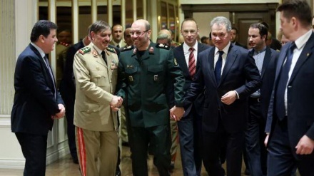 Verteidigungsminister Irans, Russlands und Syrien treten für mehr Koordination im Kampf gegen die IS-Terroristen in Syrien ein