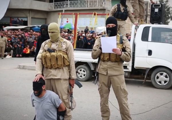 أهالي الموصل يتعرضون لـ"أبشع الجرائم" من داعش.. والتنظيم يعيش "حالة انكسار"