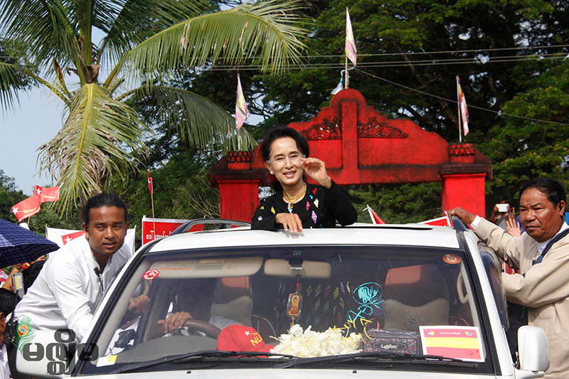 ေဒၚေအာင္ဆန္းစုၾကည္၏ ထုိင္းႏိုင္ငံခရီးစဥ္ကေန ေကာက္ႏုတ္ရရွိႏိုင္သည့္ အဓိကက်သည့္ အခ်က္သံုးခ်က္