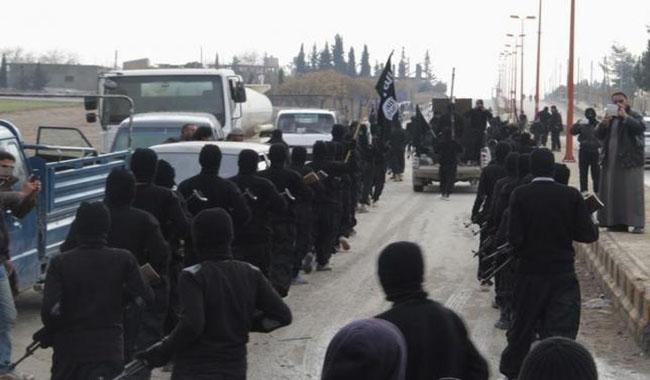 1000s trapped in ISIS-held Manbij in northern Syria