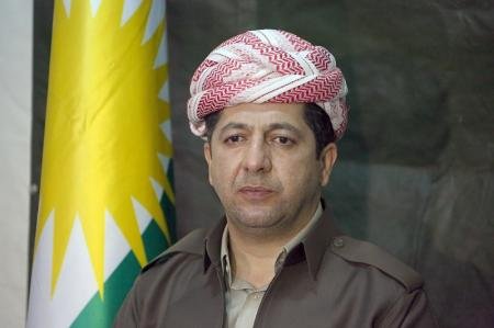 بارزاني يدعو إلى تقسيم العراق وعشائر نينوى تؤيد!